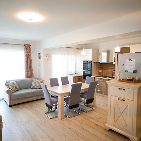 Apartament Hunyadi Luxury Dna Stanca 1 Sybin Zewnętrze zdjęcie